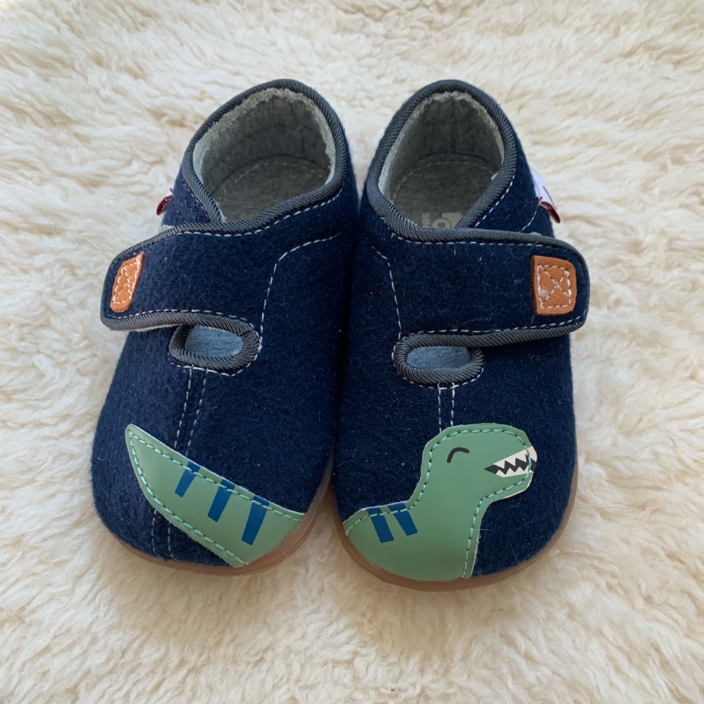 See Kai Run Dino Shoes, Size 6 toddler 🦖